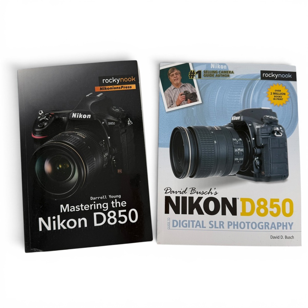 Nikon D850 Digital SLR Photography  
Guide Set 2 Books Mastering Young / Busch